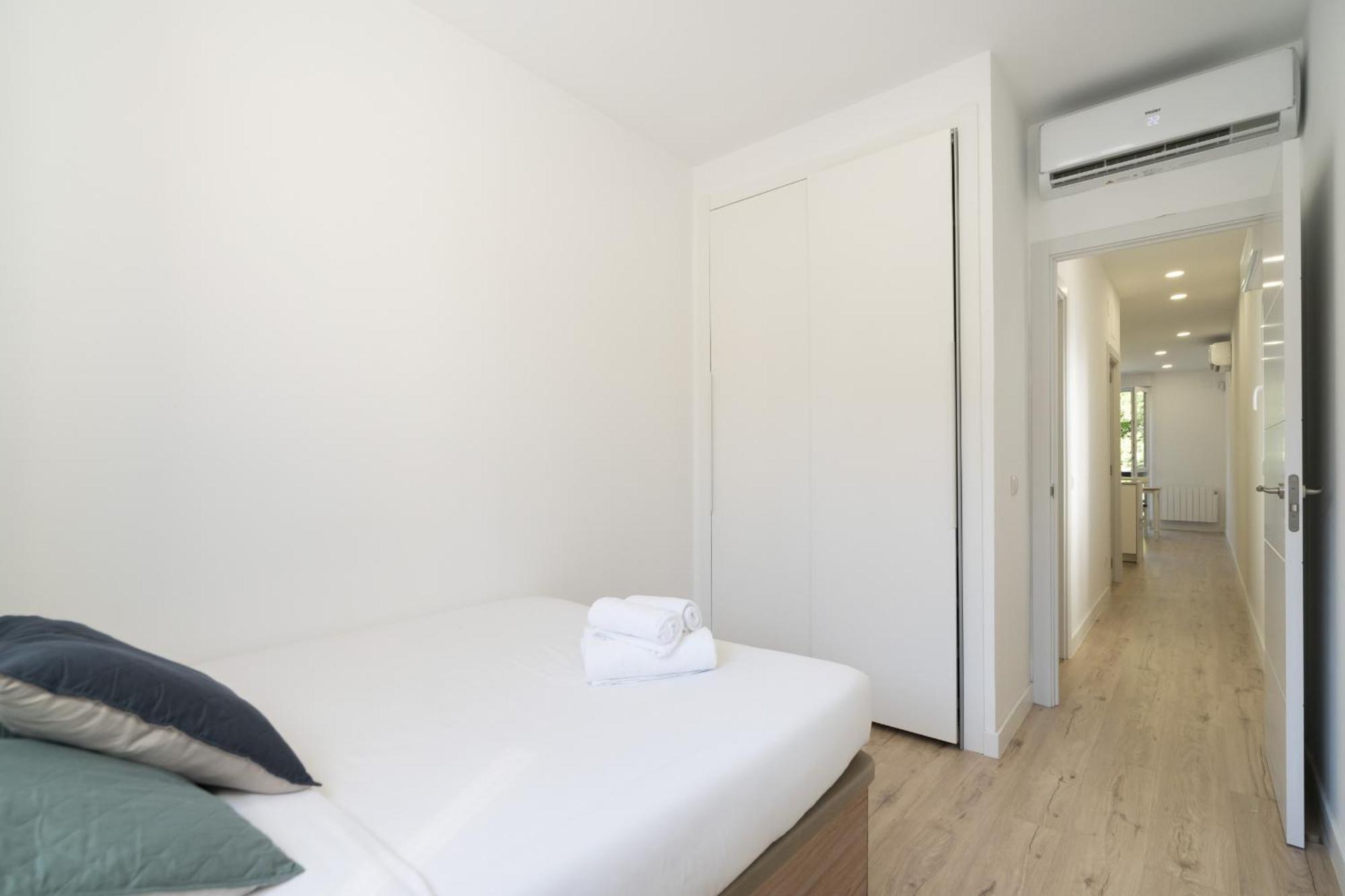 Apartamentos En La Avda De La Albufera Alquiler Temporal Madrid Dış mekan fotoğraf