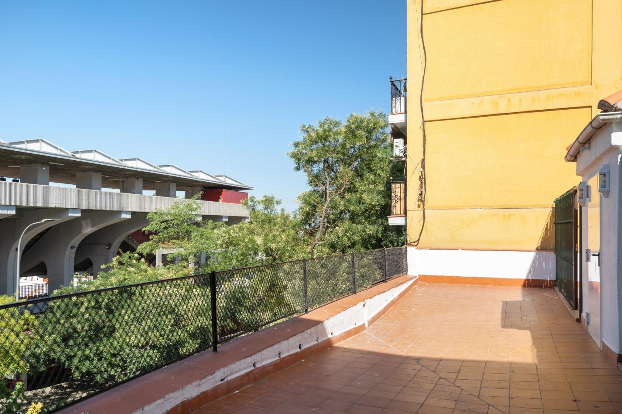 Apartamentos En La Avda De La Albufera Alquiler Temporal Madrid Dış mekan fotoğraf